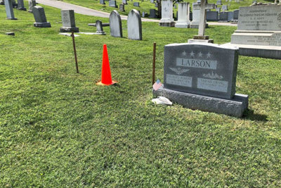 Thượng nghị sĩ John McCain an nghỉ tại nghĩa trang hải quân, cạnh mộ bạn thân