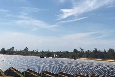 Quảng Ngãi: Đưa vào hoạt động nhà máy điện mặt trời đầu tiên được cấp phép tại Việt Nam