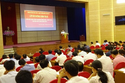 Sóc Sơn tổ chức Lớp Bồi dưỡng chính trị Hè cho cán bộ quản lý giáo dục