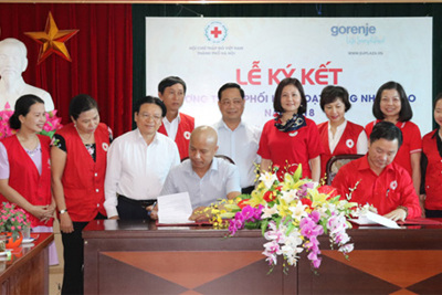 Hội Chữ thập đỏ Hà Nội ký kết Chương trình phối hợp hoạt động nhân đạo