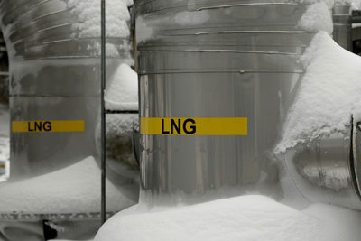 Sau đậu nành, EU tăng nhập khẩu LNG để "xoa dịu" căng thẳng thương mại với Mỹ