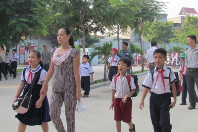 Hơn 1,3 triệu học sinh TP Hồ Chí Minh tựu trường