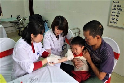 Yêu cầu báo cáo kết quả xét nghiệm sán của trẻ ở Bắc Ninh