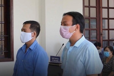 TP Hồ Chí Minh: Xử tù 2 cán bộ xã “làm ngơ” cho xây dựng không phép