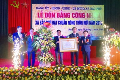Huyện Sóc Sơn: Xã Bắc Phú đón bằng công nhận xã đạt chuẩn nông thôn mới