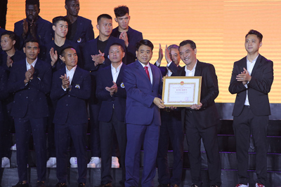 Chủ tịch Nguyễn Đức Chung: Hà Nội FC là niềm tự hào của bóng đá Thủ đô
