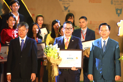 SeABank được vinh danh top 10 doanh nghiệp phát triển bền vững Việt Nam 2019