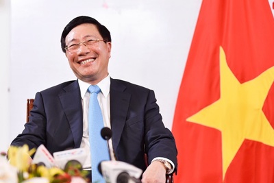 Năm 2018: Việt Nam đứng vững bất chấp xu hướng bảo hộ, rũ bỏ cam kết quốc tế