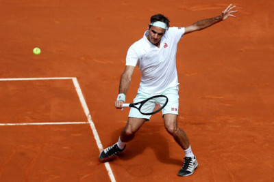 Rome Masters ngày 3: Federer nhẹ nhàng tiến bước