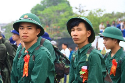 Hơn 1.000 thanh niên Đà Nẵng lên đường nhập ngũ