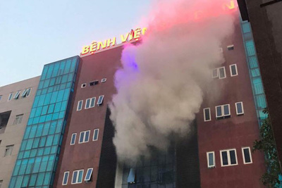 Hà Nội: Cháy tại Bệnh viện Bưu điện, nhiều người hoảng sợ