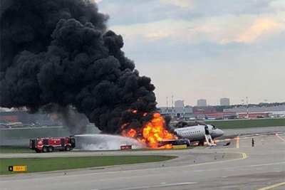 Toàn cảnh vụ cháy máy bay siêu tốc Nga qua những con số