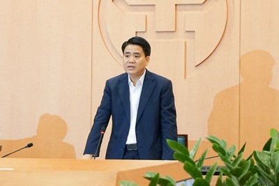 Chủ tịch Nguyễn Đức Chung: Cách ly người liên quan ổ dịch Hạ Lôi để chặt đứt nguồn lây nhiễm