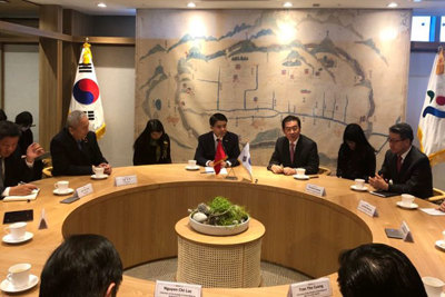 Tăng cường hợp tác đầu tư giữa Seoul và Hà Nội