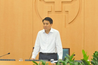 Chủ tịch UBND TP Hà Nội yêu cầu người dân hạn chế ra đường hai ngày cuối tuần