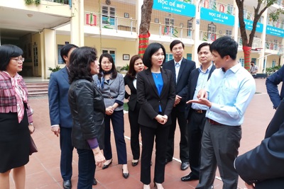 Phó Chủ tịch HĐND TP Phùng Thị Hồng Hà: Quận Nam Từ Liêm tổ chức thực hiện tốt công tác phòng dịch Covid-19