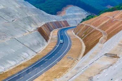 Gần 21.000 tỷ đồng đầu tư cho 115km đường cao tốc Lạng Sơn - Cao Bằng