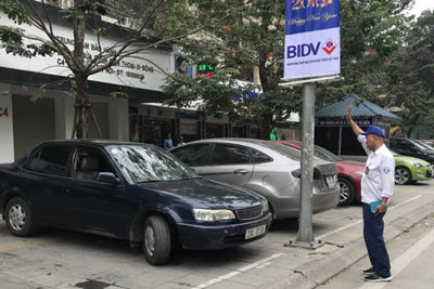 Hà Nội: iParking chỉ tạm dừng thu phí lũy tiến theo giờ