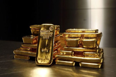 Nga quyết “tạm biệt” đồng USD, dữ trữ vàng đạt mức kỷ lục