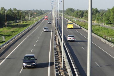 Dự án đường bộ cao tốc Bắc - Nam phía Đông là công trình trọng điểm