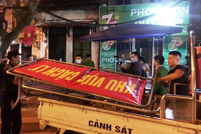 Hà Nội: Chính thức dỡ bỏ cách ly tại khu vực phố Trúc Bạch