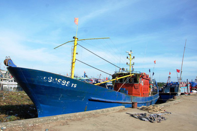Ngân hàng cơ cấu lại thời hạn trả nợ cho nhiều ngư dân vay vốn mua “tàu 67”