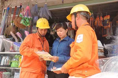 EVN HANOI chủ động không để xảy ra tai nạn về điện trong mùa mưa bão