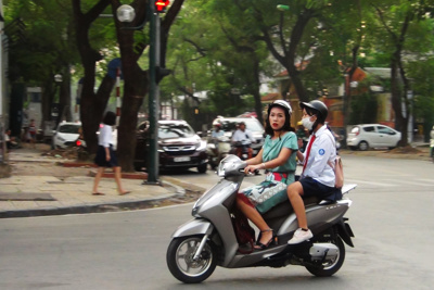 Hà Nội: Giao thông thuận lợi trong ngày khai trường