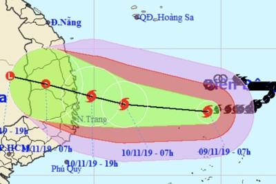 Bão số 6 tiến gần Quảng Ngãi - Khánh Hòa, miền Trung sẽ mưa lớn