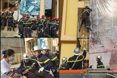 Công trình xây dựng “sập” sàn bê tông, 11 người mắc kẹt được cảnh sát cứu thoát