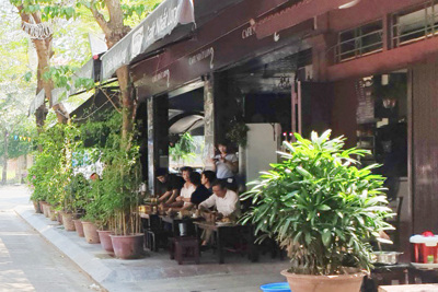 Nhức nhối vi phạm trật tự đô thị tại phường Hoàng Liệt
