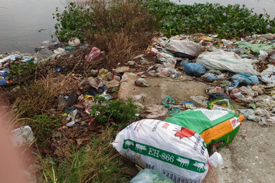 Ô nhiễm môi trường nhiêm trọng từ bãi rác thải ở Đông Yên, huyện Quốc Oai