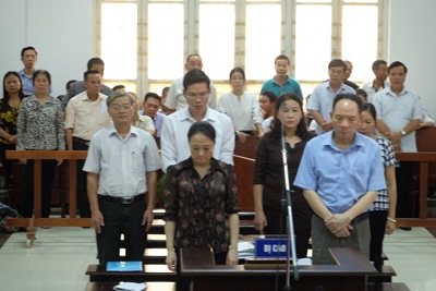 Nguyên Phó Giám đốc Sở NN&PTNT Hà Nội lĩnh 12 năm tù