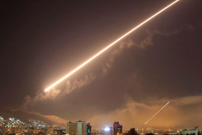 Phòng không Syria bắn hạ “phần lớn tên lửa Israel” tấn công Damascus