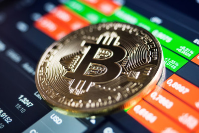 Bitcoin và các đồng tiền điện tử đồng loạt lao dốc