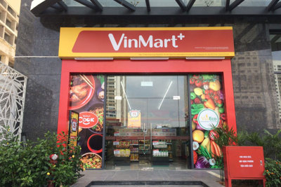 VinMart+ cấp tập khai trương 1 ngày 3 cửa hàng đón tết