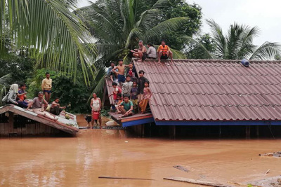 Việt Nam hỗ trợ Lào 200.000 USD khắc phục sự cố vỡ đập thủy điện