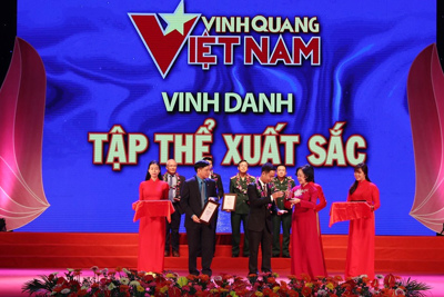 Vinh quang Việt Nam: Tôn vinh những tấm gương thi đua làm theo lời Bác