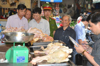 Hà Nội: Vẫn còn gần 4,3% mẫu thực phẩm không an toàn