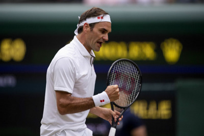 Vòng 4 Wimbledon: Federer "hủy diệt" hiện tượng Berrettini