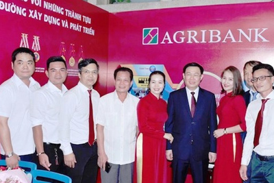 Agribank nhận Bằng khen Cuộc vận động "Người Việt Nam dùng hàng Việt Nam”