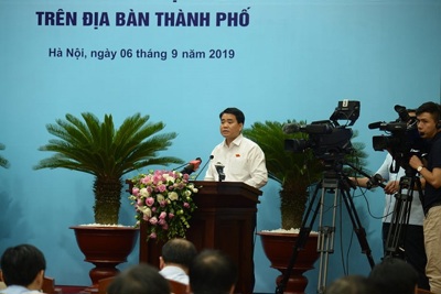 Chủ tịch Nguyễn Đức Chung: Thay thế chủ đầu tư dự án nước không đủ năng lực