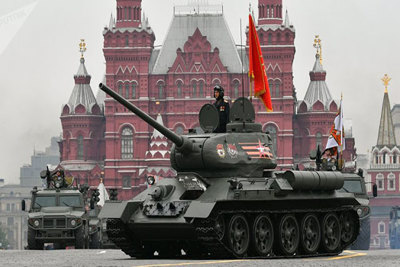 Những hình ảnh ấn tượng nhất trong lễ diễu binh mừng 74 năm Ngày Chiến thắng tại Moscow