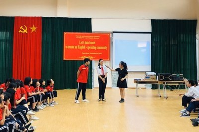 Quận Thanh Xuân: Đưa sinh viên ngoại ngữ về hỗ trợ dạy học sinh cấp 2