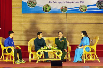 Sóc Sơn gặp mặt, tặng quà 226 tân binh nhập ngũ năm 2019