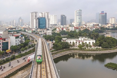 Hà Nội: Chất lượng không khí diễn biến trái ngược trong tuần đầu tiên năm 2019