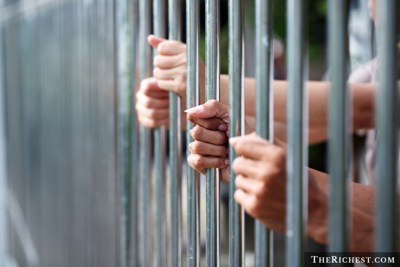 Tăng cường giáo dục pháp luật cho người đang chấp hành hình phạt tù