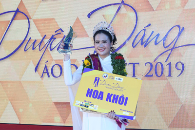 Nhân viên HDBank đạt giải hoa khôi "Duyên dáng áo dài Việt 2019"