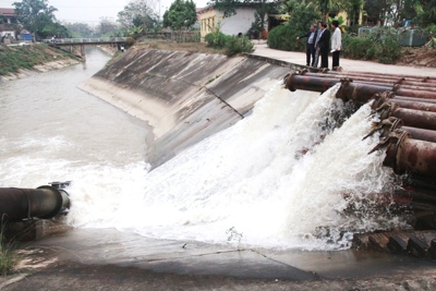 Hà Nội: 7 quận, huyện chưa lấy đủ nước gieo cấy vụ Xuân