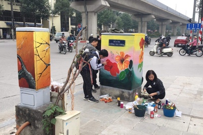 Hà Đông: Vẽ tranh trên tủ điện, thay đổi nhận thức của người dân xây dựng đô thị văn minh